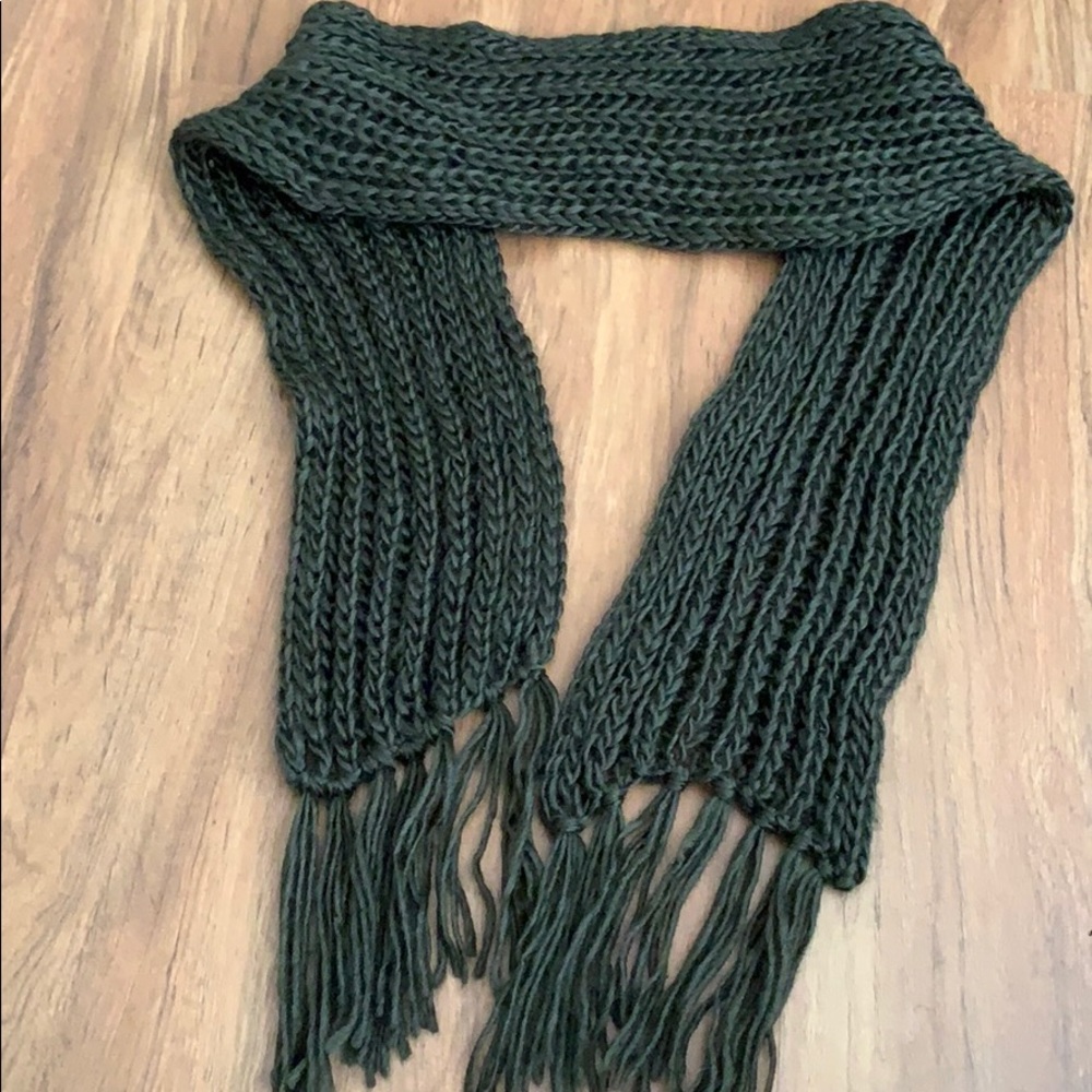 Green scarf